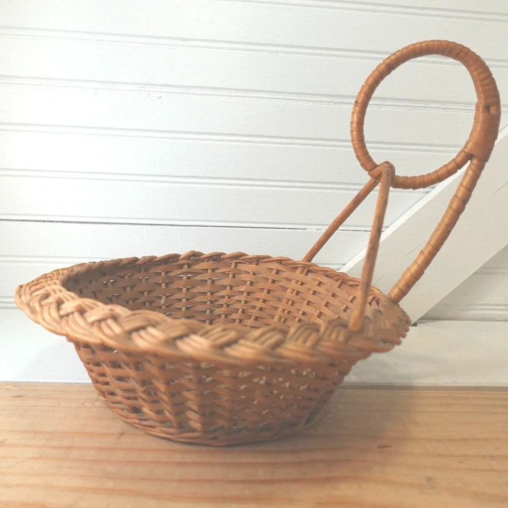 Vintage Woven Wicker Basket Round Abstract Handle 10 inch Braided Rim Unique
